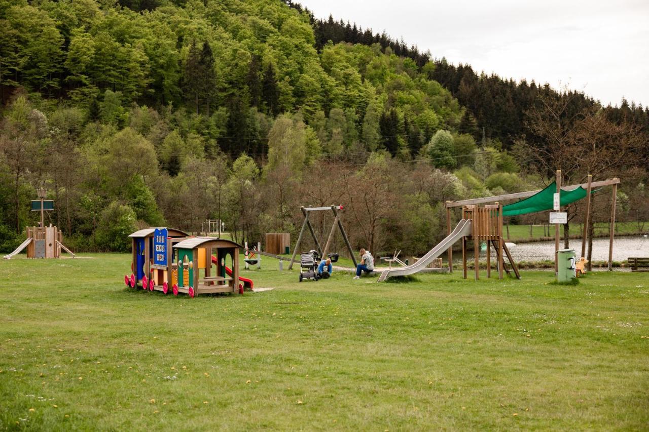 Ferienwohnung Mit Seeblick — Sport Und Erholung Winterberg Kültér fotó